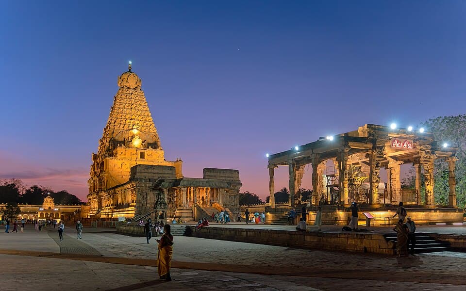 Devotees at Brihadisvara Temple
