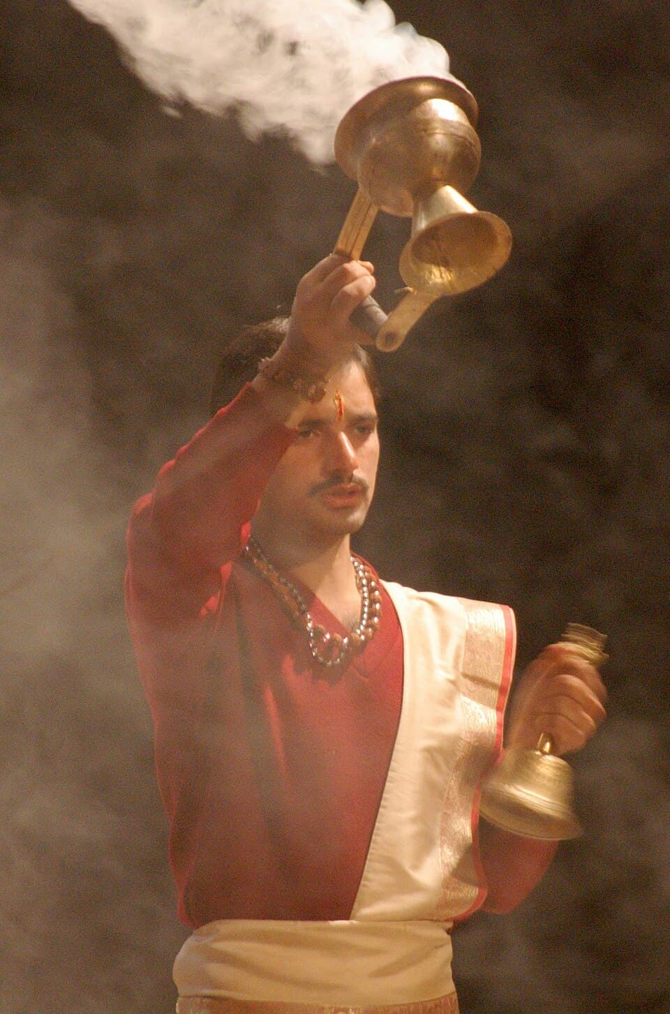 Priest offering aarti